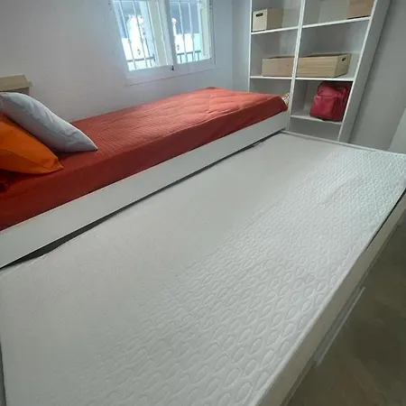 Apartment Encantador Piso Con Terraza Y Piscina