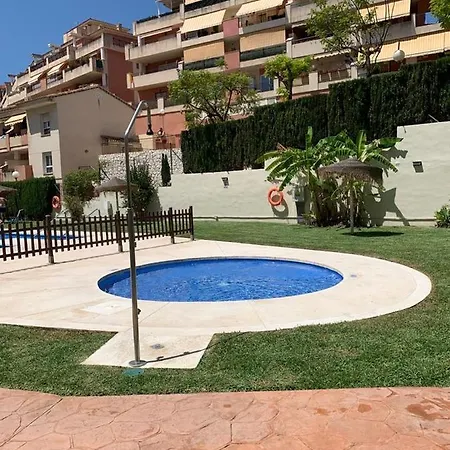 Encantador Piso Con Terraza Y Piscina Apartment Benalmadena