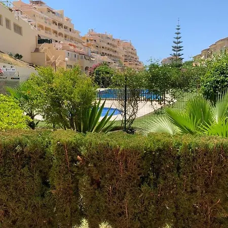 Encantador Piso Con Terraza Y Piscina Apartment Benalmadena