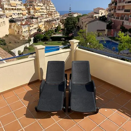 Apartment Encantador Piso Con Terraza Y Piscina